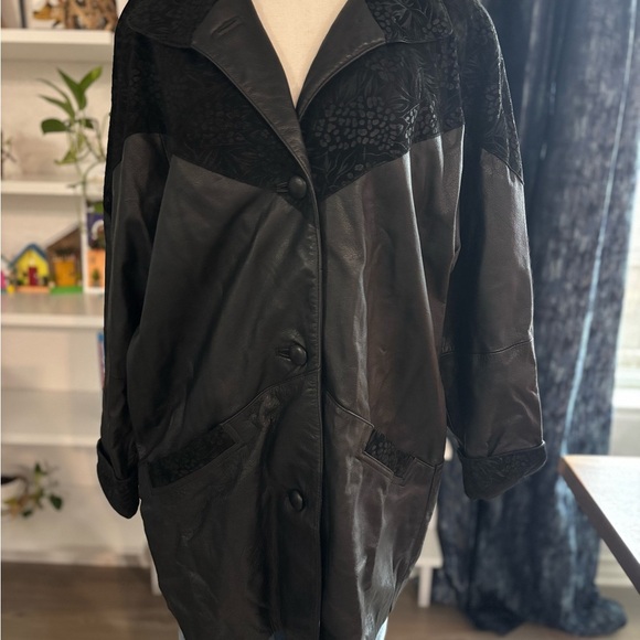 fitz and wright Jackets & Blazers - Fits and Wright big‎ Chic Black Leather Coat